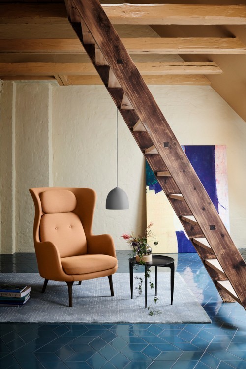 Ro™ Lounge Chair by Jaime Hayon