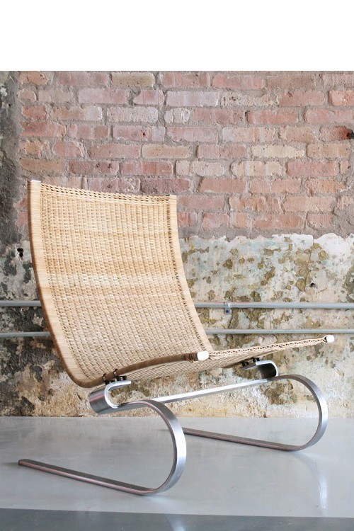 PK20™ lounge chair by Poul Kjærholm