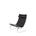 PK20™ lounge chair by Poul Kjærholm