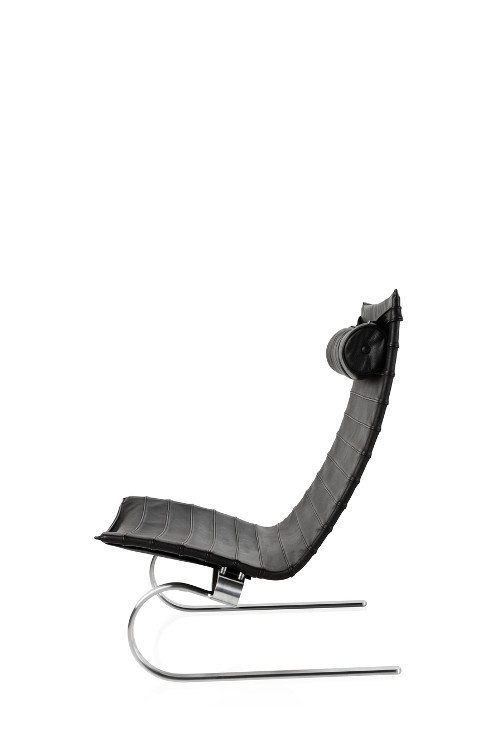 PK20™ lounge chair by Poul Kjærholm