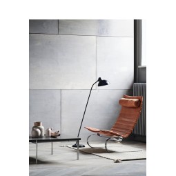 PK20™ lounge chair by Poul Kjærholm