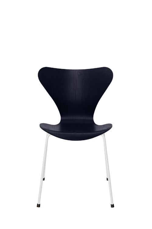 Siège Séries 7™ Frêne Teinté par Arne Jacobsen