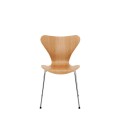 Siège Séries 7™ Placage laqué par Arne Jacobsen
