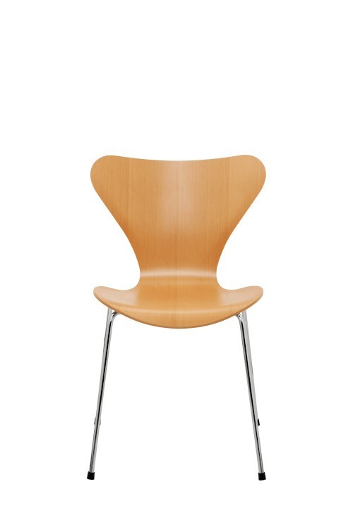 Siège Séries 7™ Placage laqué par Arne Jacobsen