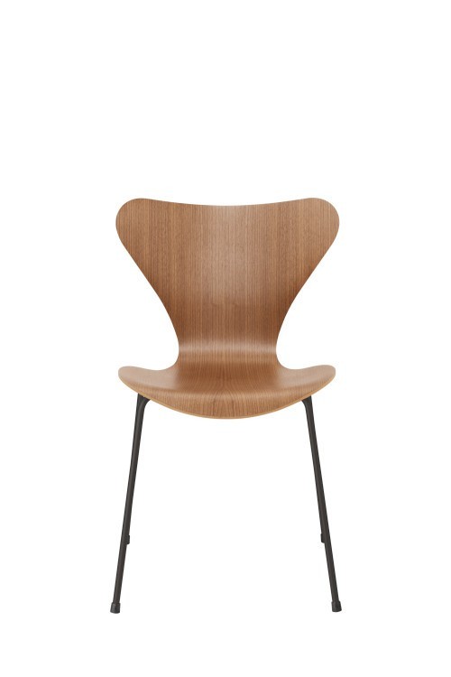 Siège Séries 7™ Placage laqué par Arne Jacobsen