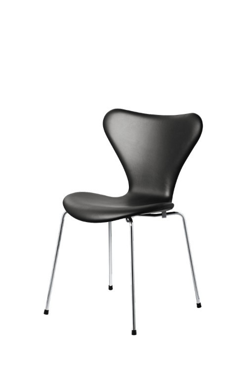 Series 7™ Upholstered Leather Chair by Arne Jacobsen