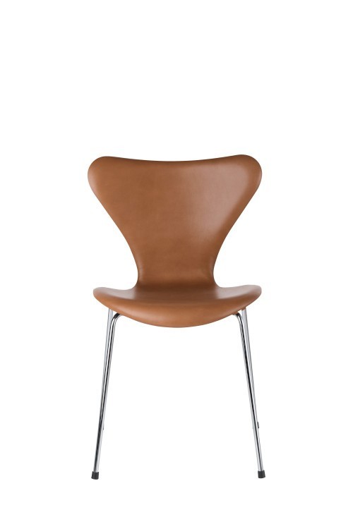 Series 7™ Upholstered Leather Chair by Arne Jacobsen
