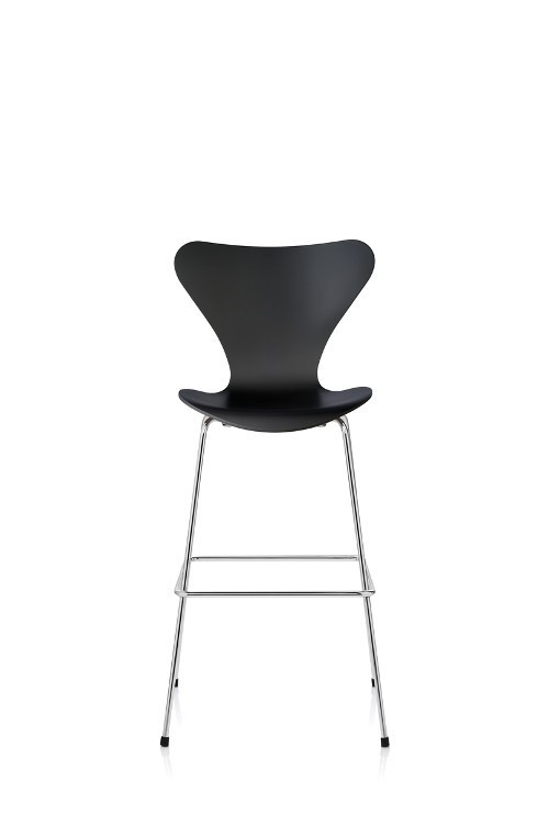 Siège de Bar Séries 7™ placage laqué par Arne Jacobsen