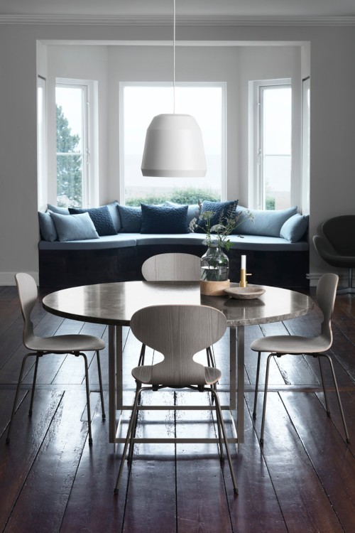 ANT™ Chair Colored Ash by Arne Jacobsen
