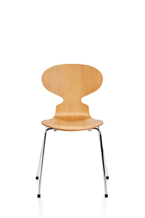 Siège ANT™ Placage laqué par Arne Jacobsen