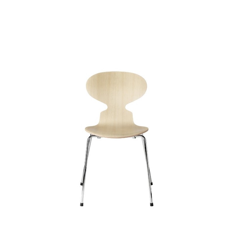 Siège ANT™ Placage laqué par Arne Jacobsen