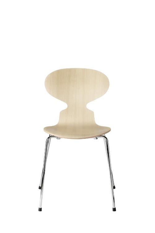 ANT™ Chair Lacquered Veneer by Arne Jacobsen