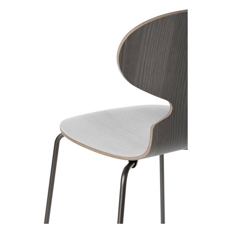 Siège ANT™ Placage laqué par Arne Jacobsen