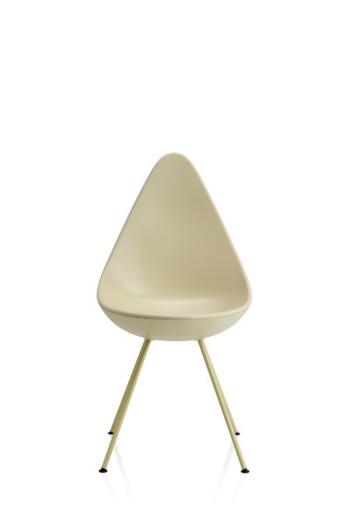 DROP™ chair by Arne Jacobsen