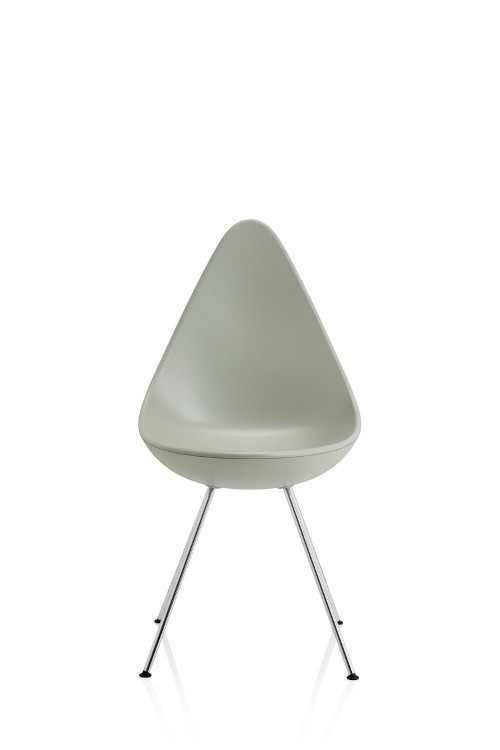 DROP™ chair by Arne Jacobsen