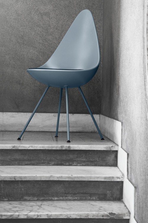 DROP™ chair by Arne Jacobsen