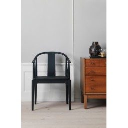 CHINA CHAIR™ by Hans J. Wegner