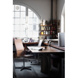 OXFORD™ CLASSIC chair by Arne Jacobsen