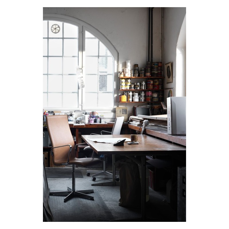 OXFORD™ CLASSIC chair by Arne Jacobsen
