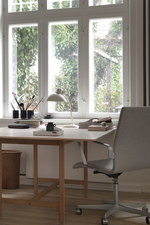 OXFORD™ CLASSIC chair by Arne Jacobsen