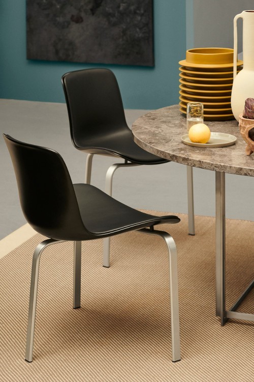 PK8™ Chair by Poul Kjærholm