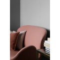 SWAN™ Leather Sofa by Arne Jacobsen