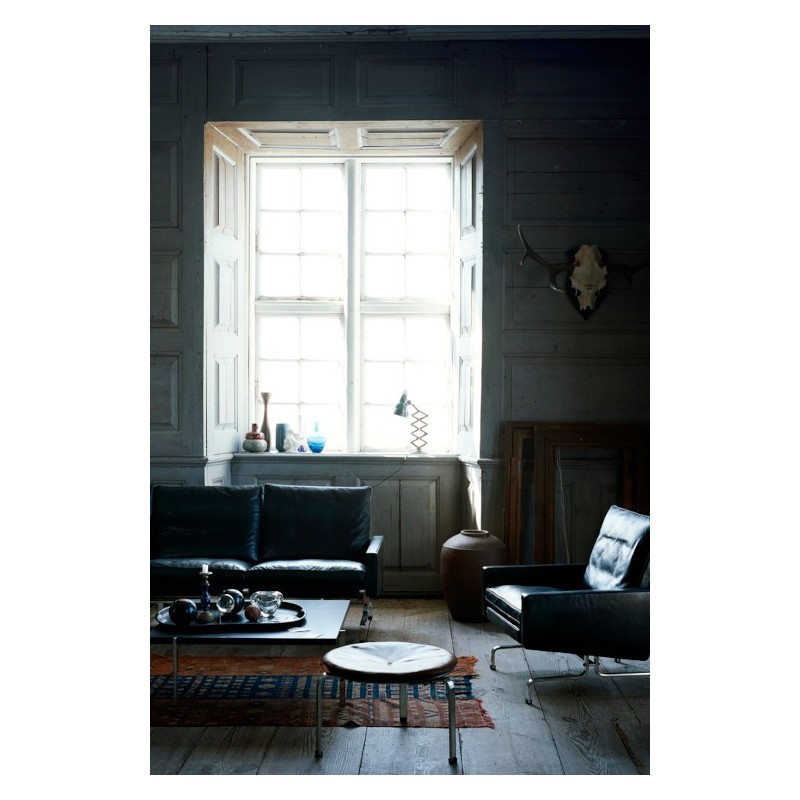 PK31™ 3-Seater by Poul Kjærholm