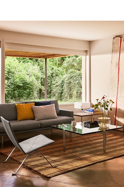 Table PK65™ par Poul Kjærholm