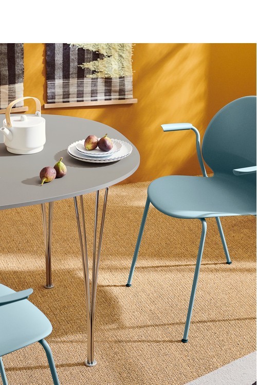 Table SUPER-ELLIPTICAL™ 240
