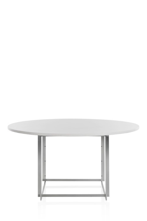 PK58™ Table by Poul Kjærholm