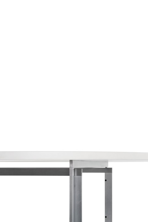 PK58™ Table by Poul Kjærholm
