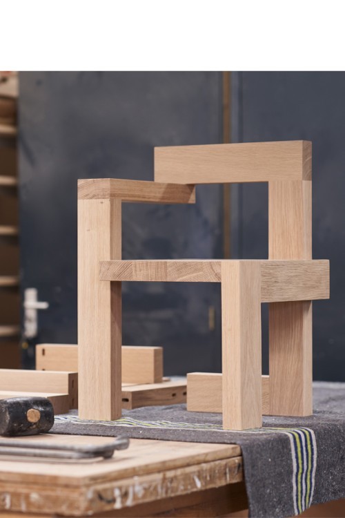 Steltman chair