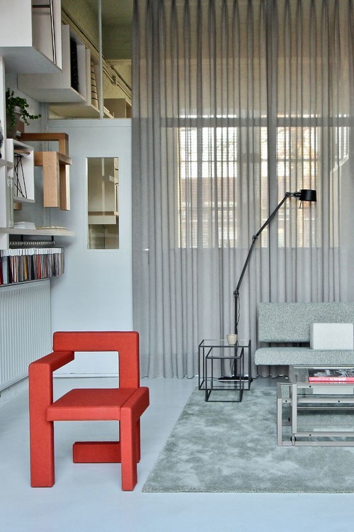 Steltman chair