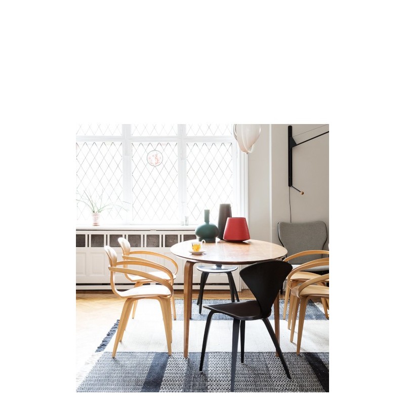 Table ovale Cherner