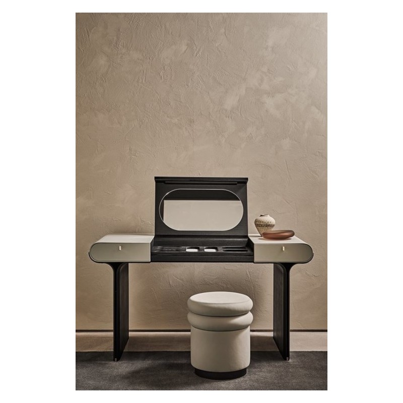 Stami Vanity