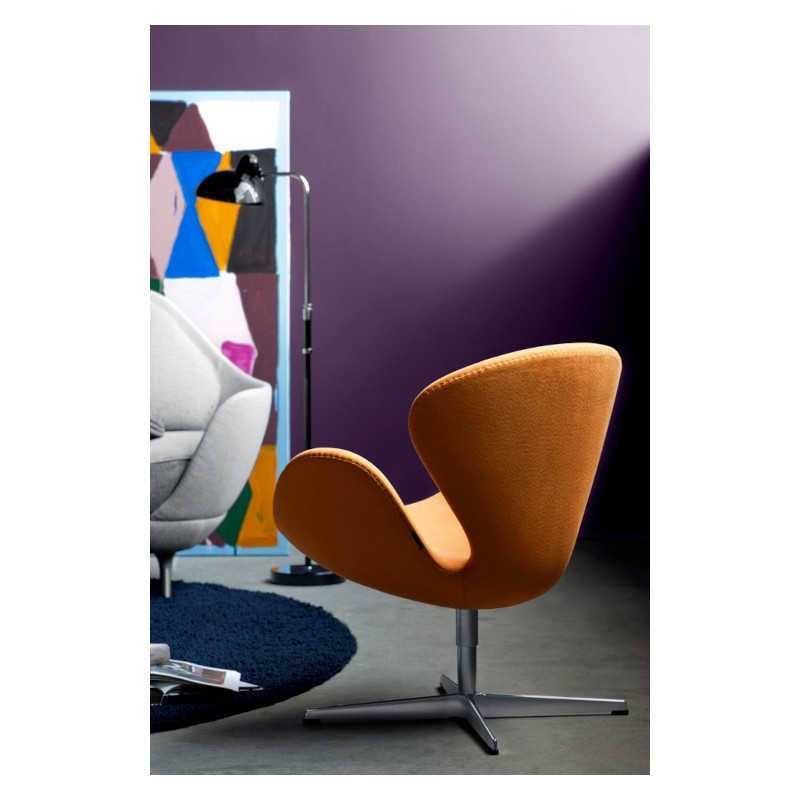 SWAN™ Lounge Chair by Arne Jacobsen