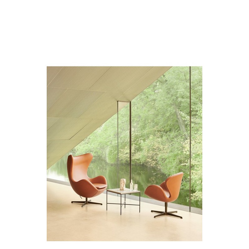 SWAN™ Leather Lounge Chair by Arne Jacobsen