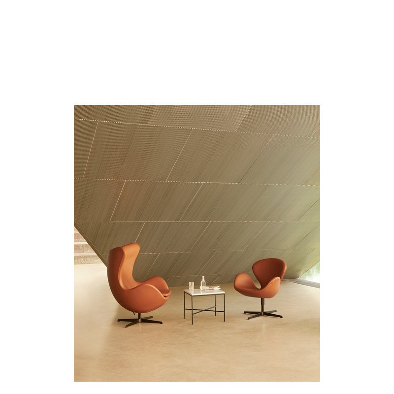 SWAN™ Leather Lounge Chair by Arne Jacobsen