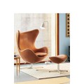Fauteuil EGG™ revêtement cuir par Arne Jacobsen